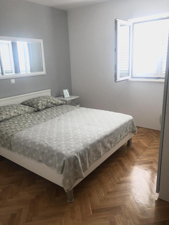 Apartments With A Parking Space Makarska - 18170 Ngoại thất bức ảnh