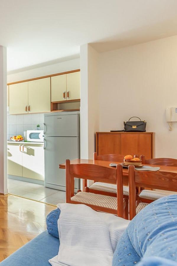 Apartments With A Parking Space Makarska - 18170 Ngoại thất bức ảnh